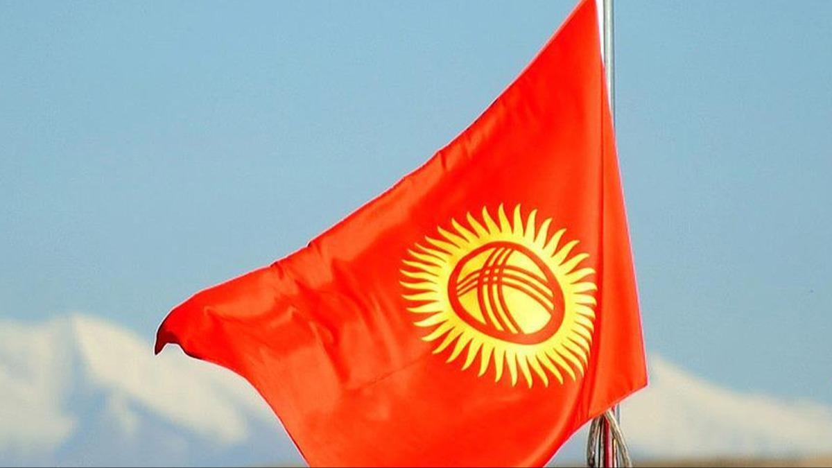 Krgzistan 33 yan kutluyor