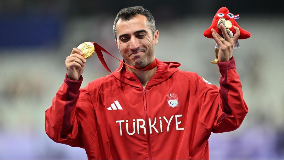 Para atletizmde ilk altn madalya! Serkan Yldrm'dan tarihi baar