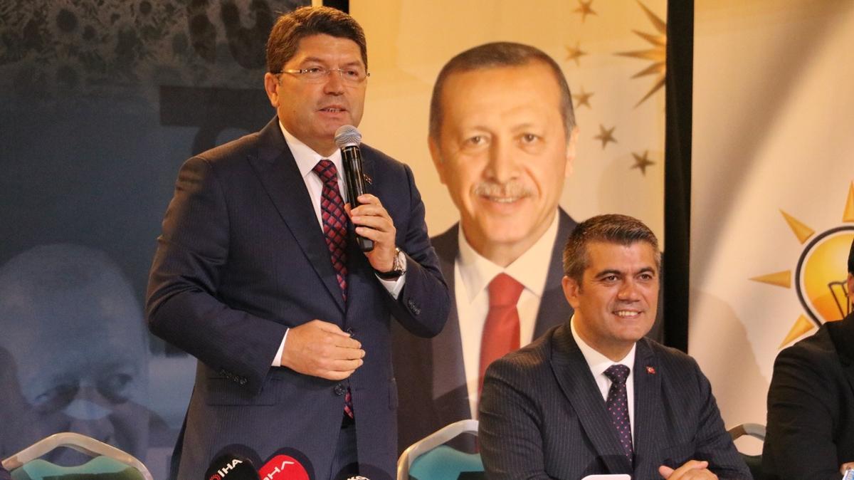 Bakan Tun'tan yeni anayasa aklamas