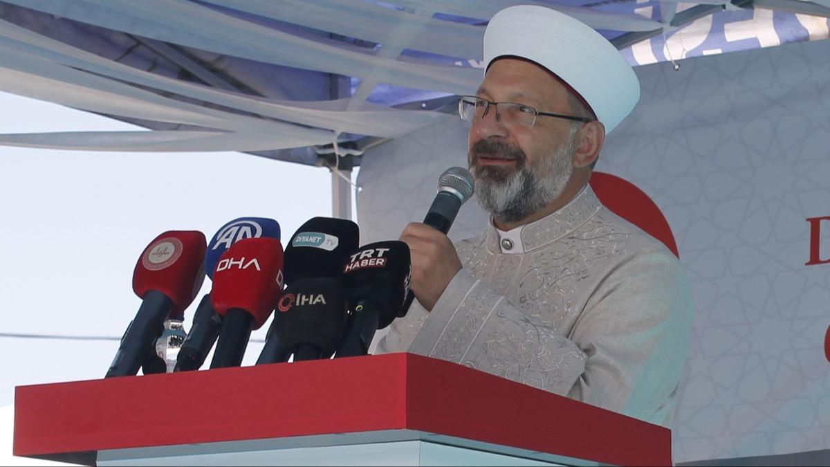 Diyanet leri Bakan Erba: Neslimizi yetitirirken hem dnya iin hem de dnya sonras hayat iin o bilinle yetitirmemiz lazm