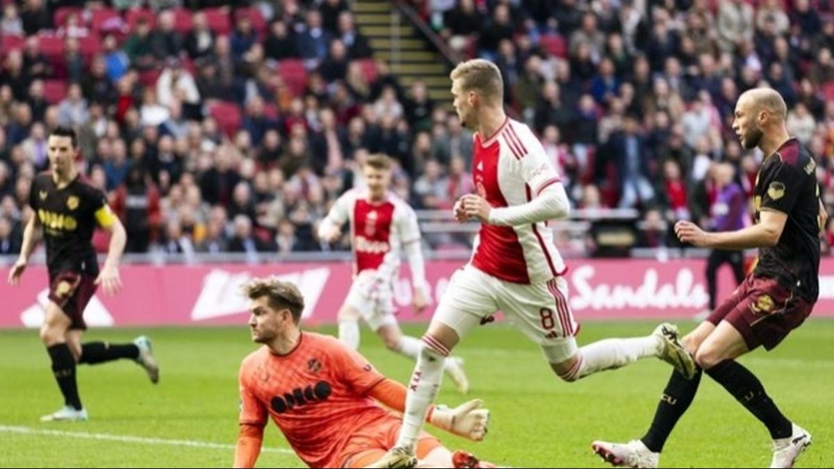 Ajax - FC Utrecht maçı, grev nedeniyle iptal edildi