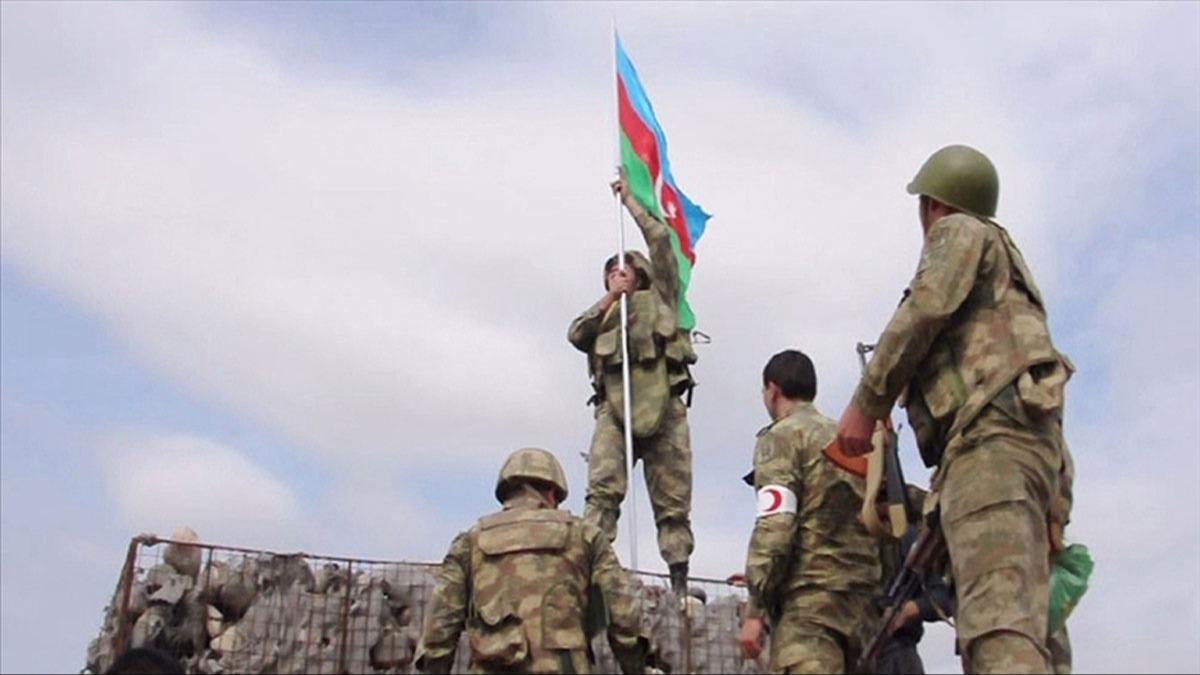 Aliyev'e srpriz Azerbaycan-Ermenistan mzakerelerine ev sahiplii teklifi