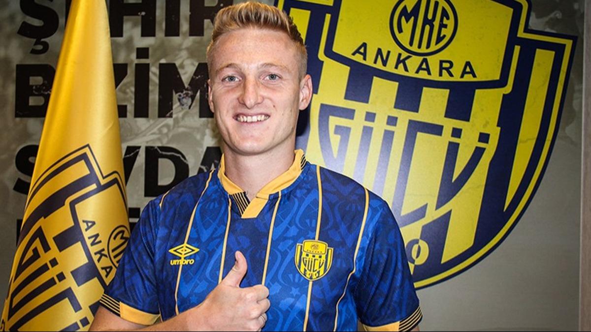 Ankaragücü'nden Kevin Varga'ya 2 yıllık sözleşme!