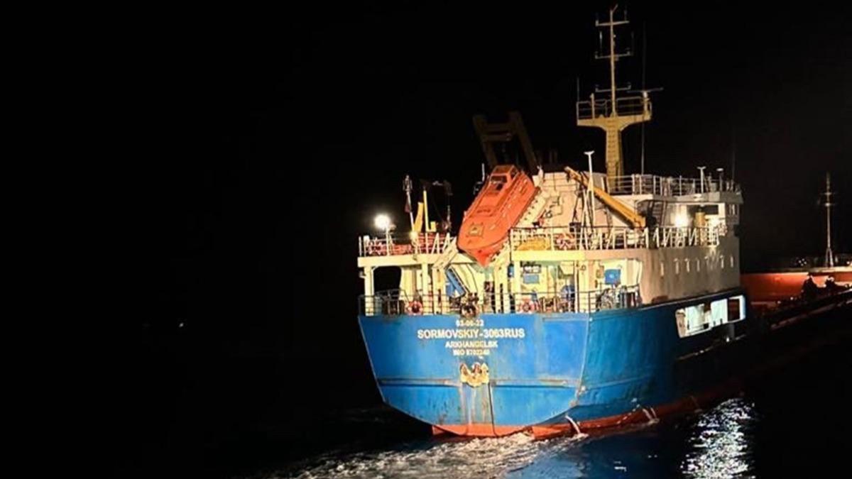 anakkale Boaz'nda arzalanan kargo gemisi kurtarld