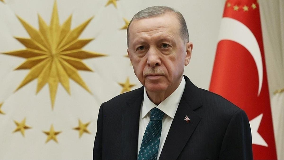 Cumhurbakan Erdoan'dan zmir'in dman igalinden kurtuluunun 102. yl paylam
