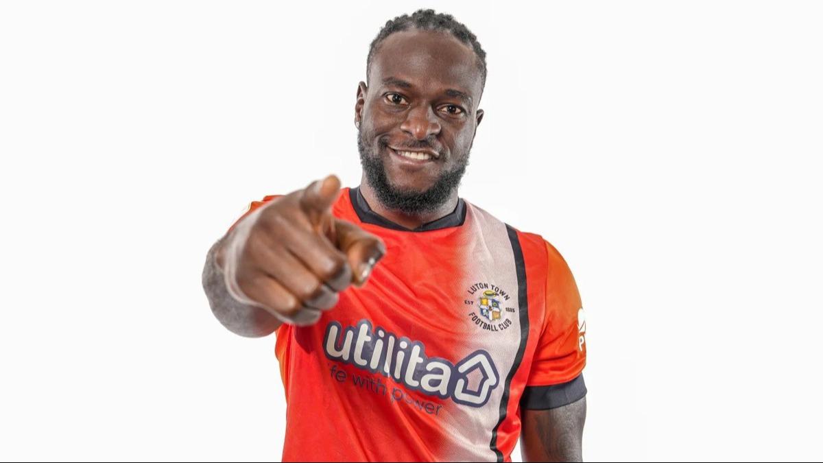 Victor Moses'in yeni adresi Luton Town