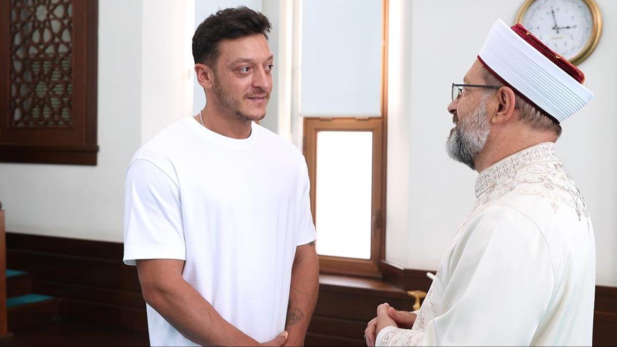 Diyanet leri Bakan Erba, Mesut zil ile grt