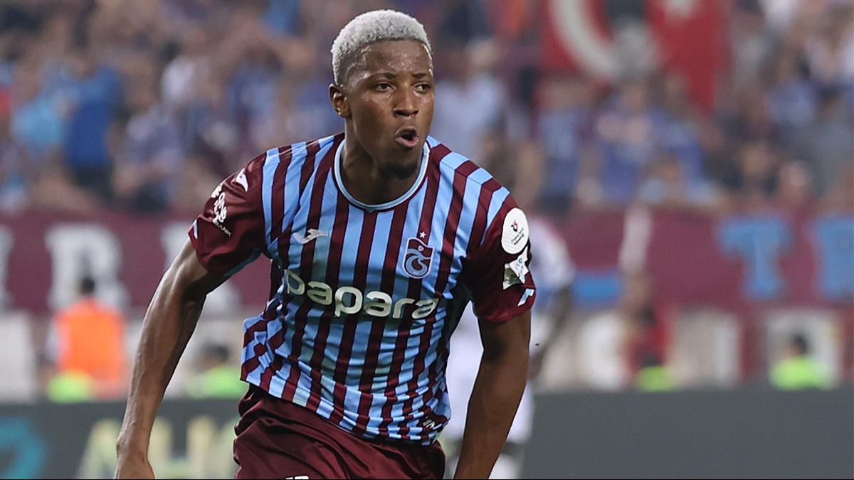 Trabzonspor hukuki sreci balatt! Simon Banza'ya ynelik ''rk'' paylamlara tepki