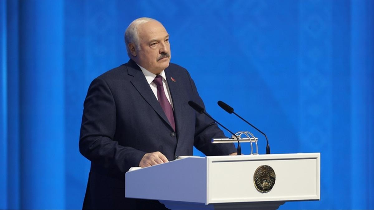 Belarus Cumhurbakan dnyaya ak ak tehdit etti: nc dnya sava olur