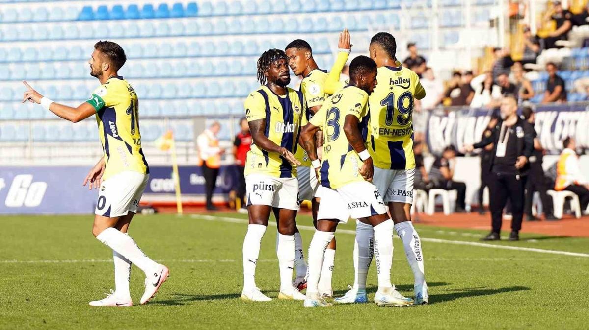 Fenerbahe'de 7 isim ilk kez derbi heyecan tadacak