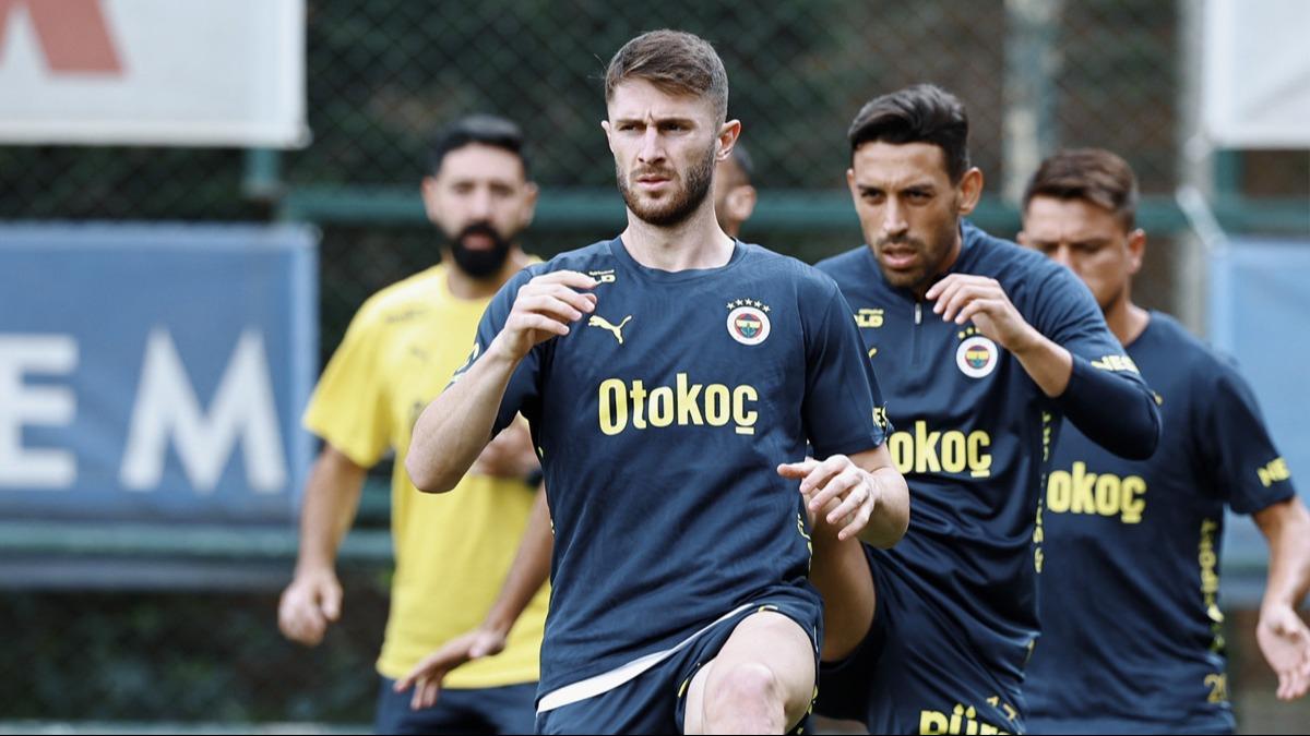 Fenerbahe'de derbi mesaisi devam ediyor