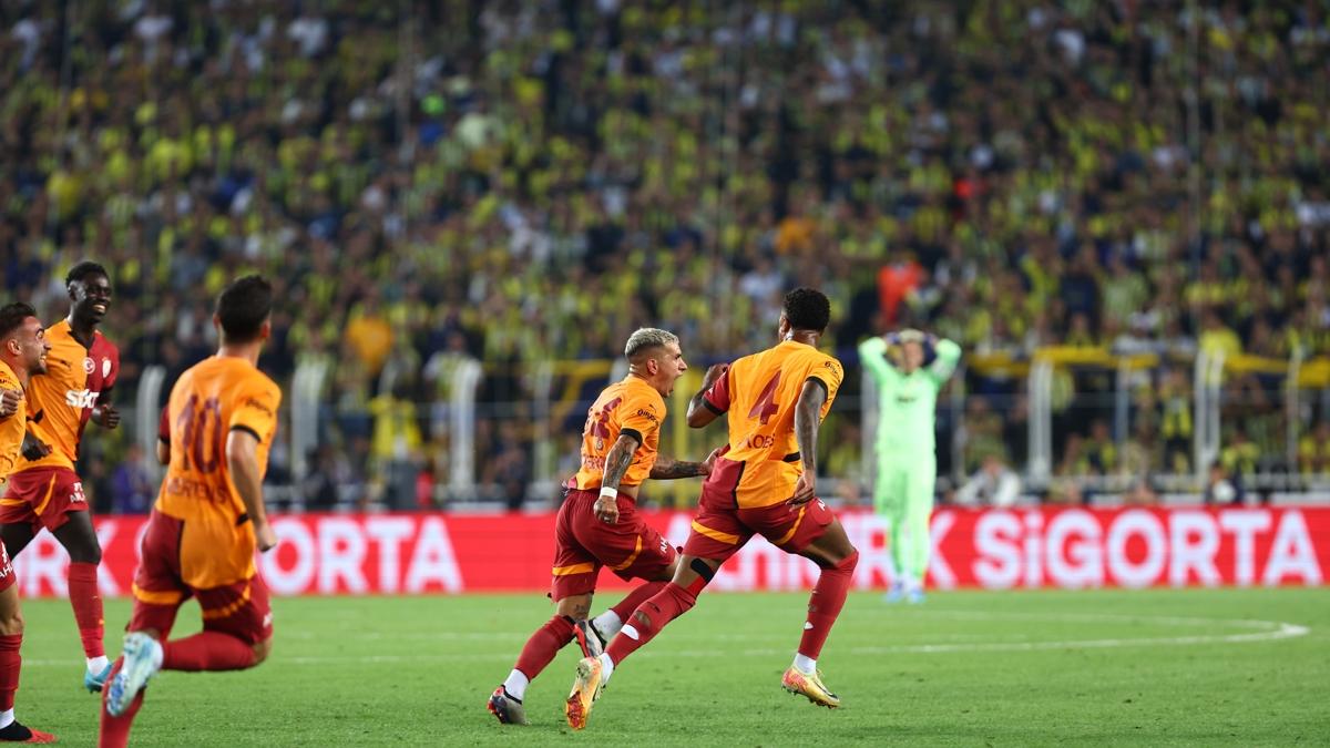 Galatasaray'dan ma sonu gndermeli paylam