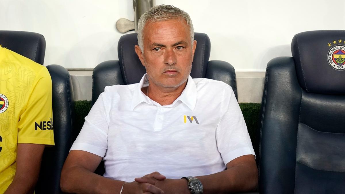 Mourinho'dan derbi aklamas: Onlar bizden daha iyi diyemem