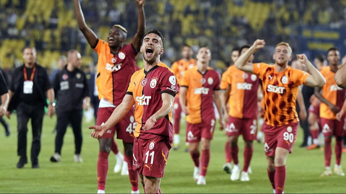 Galatasaray'dan rahat derbi zaferi! Cim-Bom, Kanarya'y 3 golle devirdi