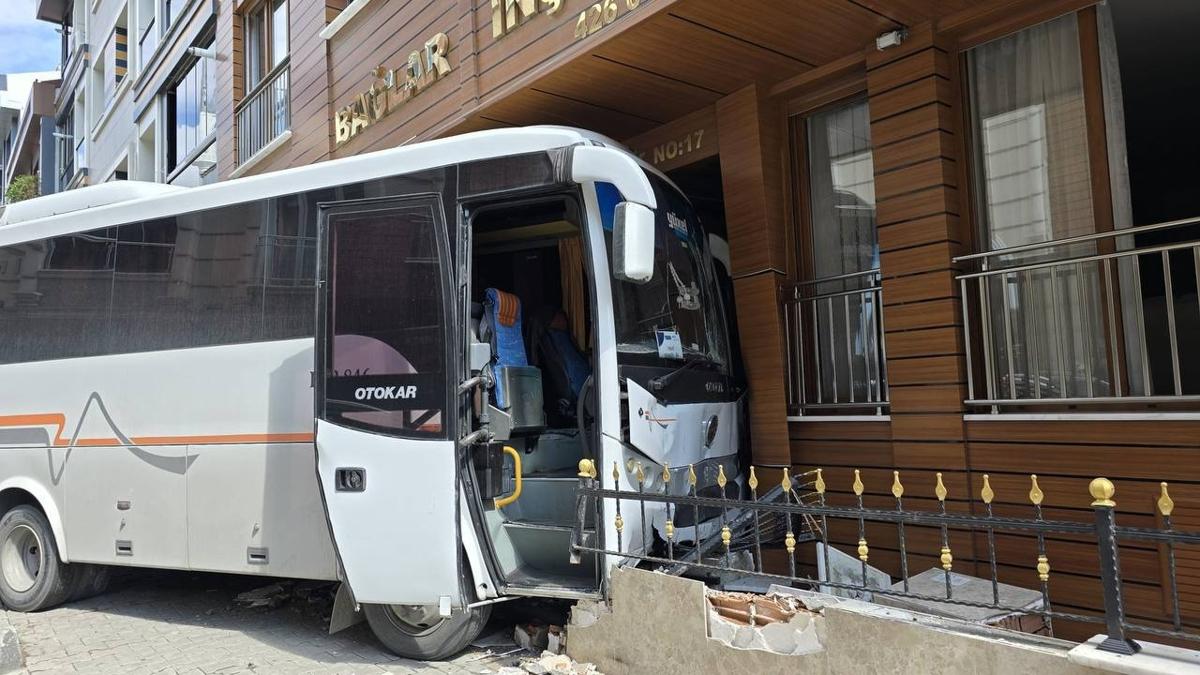 Kontrolden kan servis minibs binaya arpt