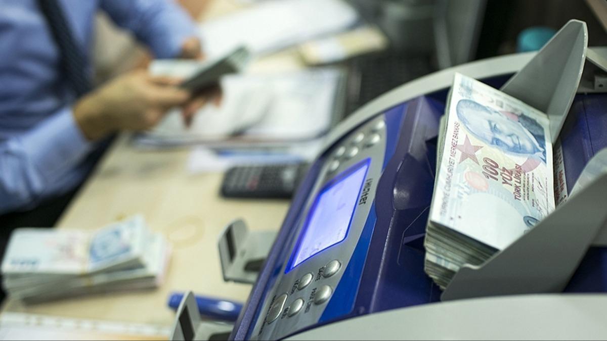 Bankacdan 'uyuyan hesap' vurgunu: 1,5 milyon liray zimmetine geirdi