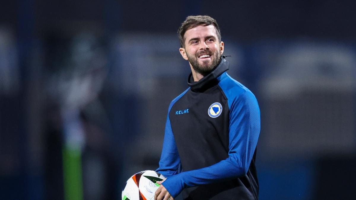 Miralem Pjanic, imzay att!