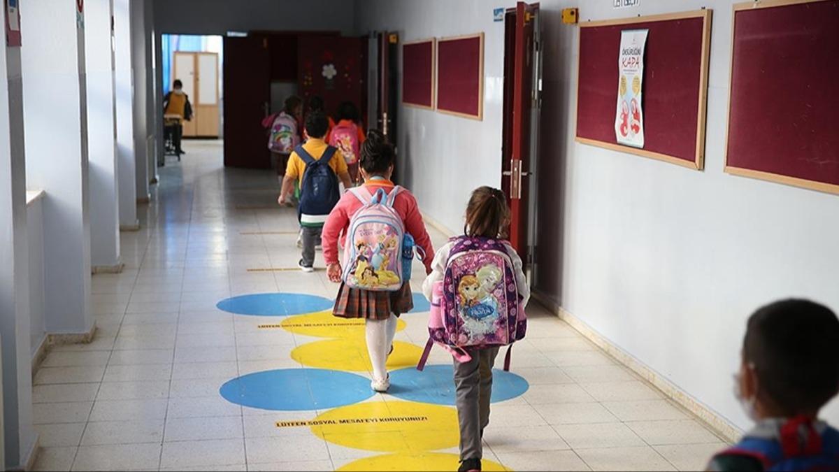 Bakanlktan okullarda temizlik hizmetlerine ilikin yeni aklama 