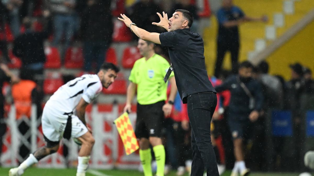 Burak Ylmaz istifa etti! Beikta ma sonras aklad