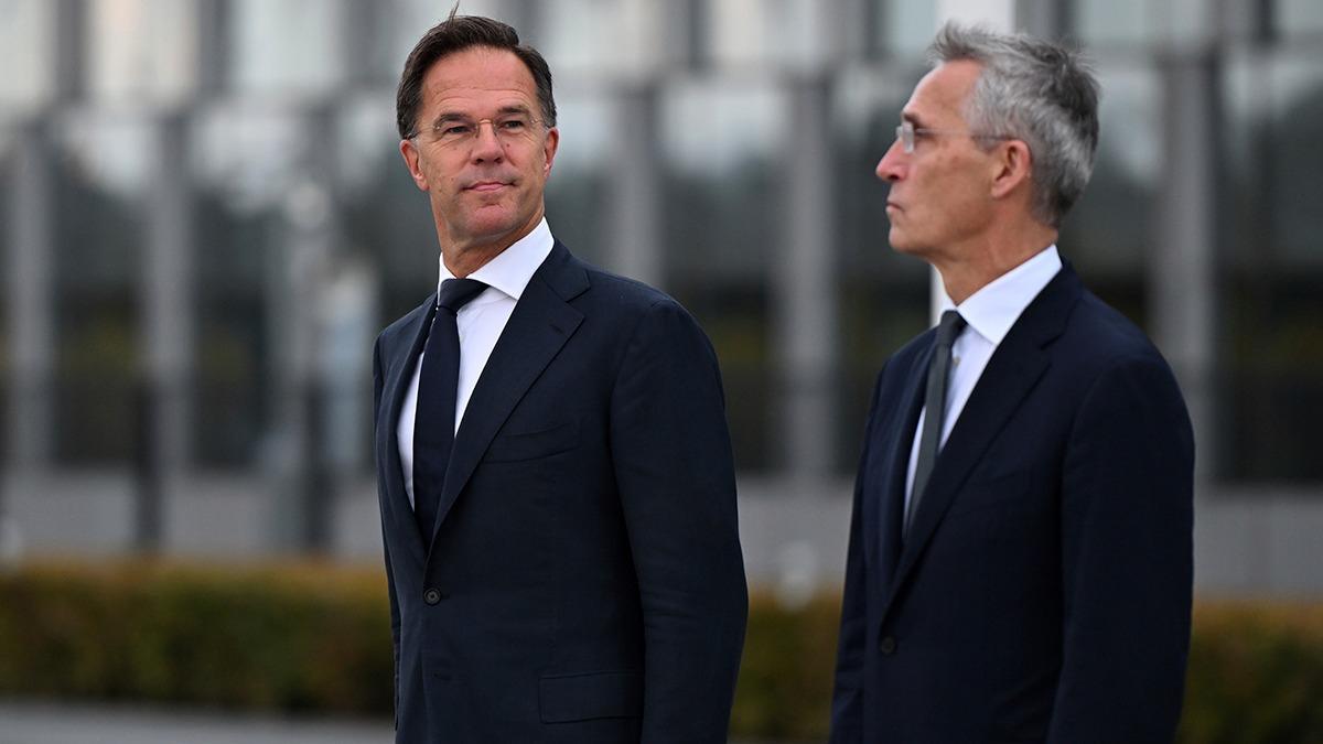 Mark Rutte grevi resmen devrald 