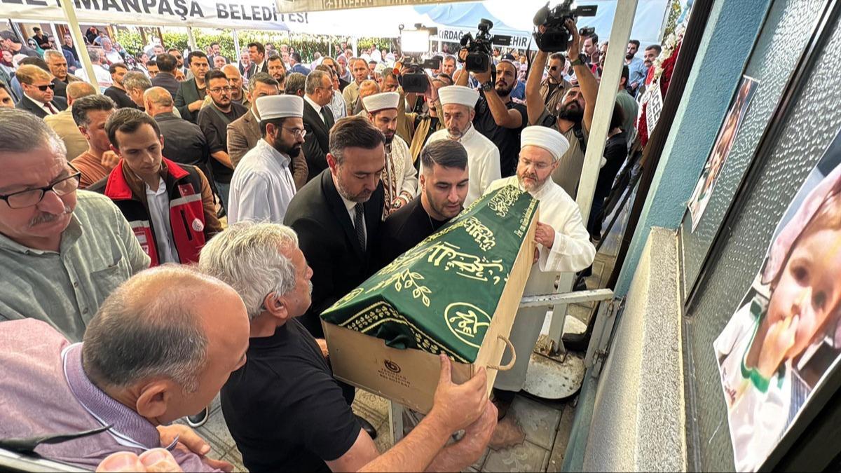 Mft Sla bebekten helallik istedi: Bizi affet seni koruyamadk