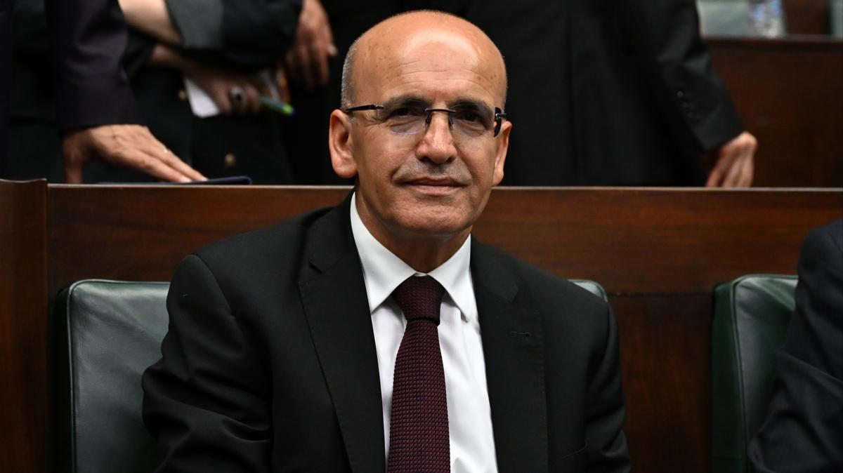 Bakan Şimşek: İşgücü piyasasında olumlu görünüm sürüyor