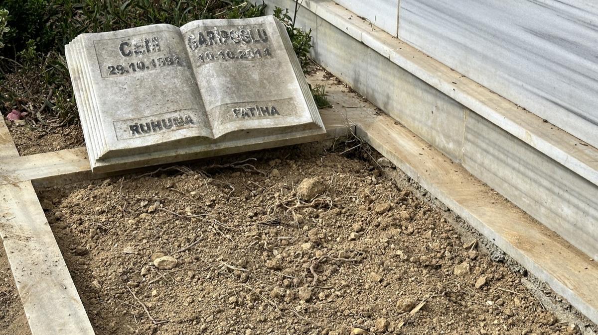 Cem Garipolu'nun alan mezarndan karlan rnekler yeniden kabrine konuldu