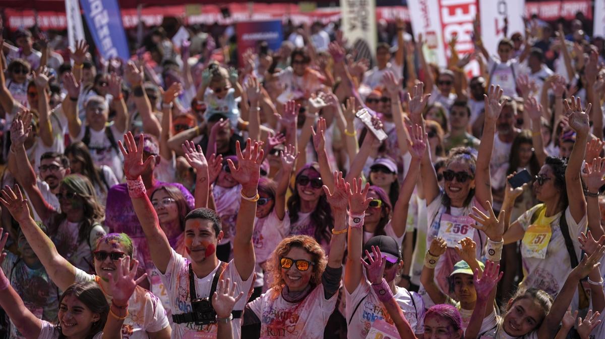 Ankara'da rengrenk festival