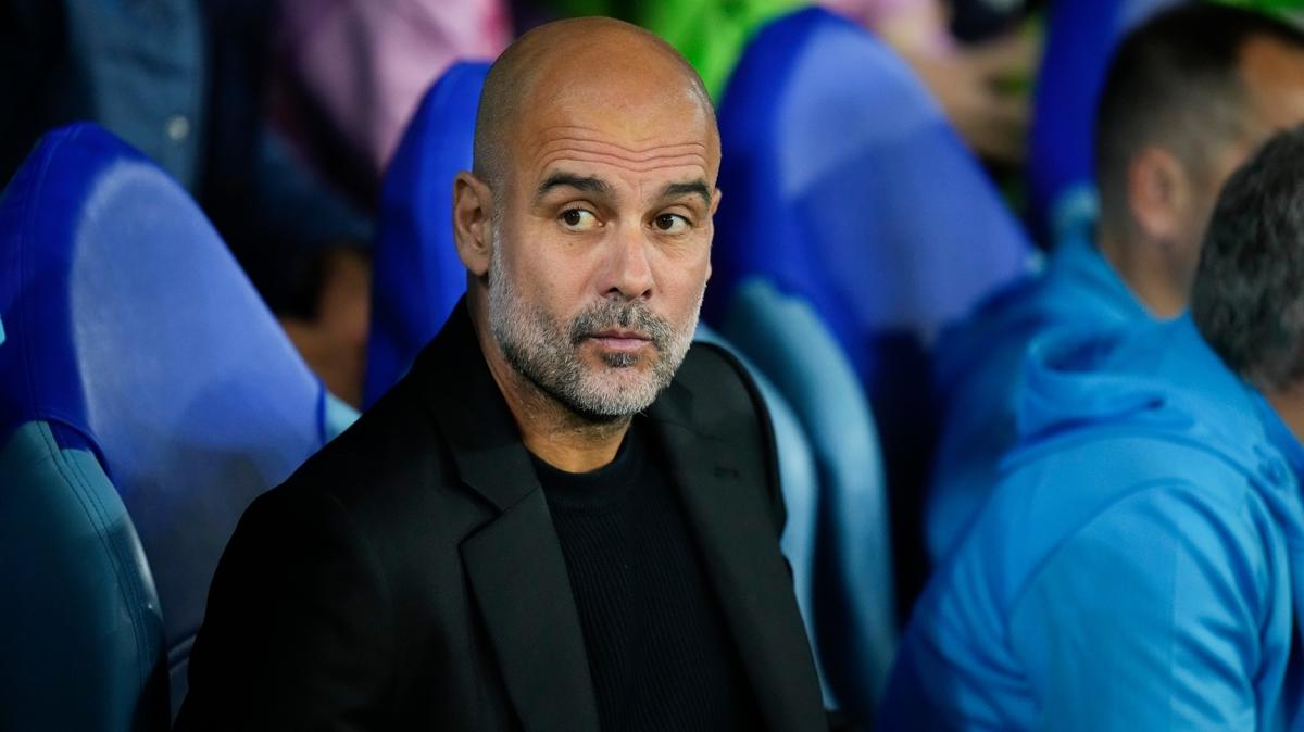 Manchester City'de Guardiola belirsizlii