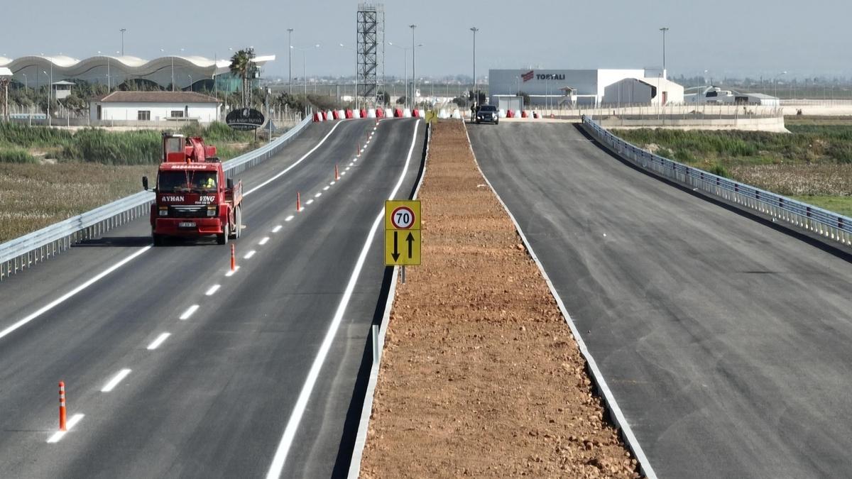 Hatay Havaliman yolu tek ynden gidi geli trafiine ald                          