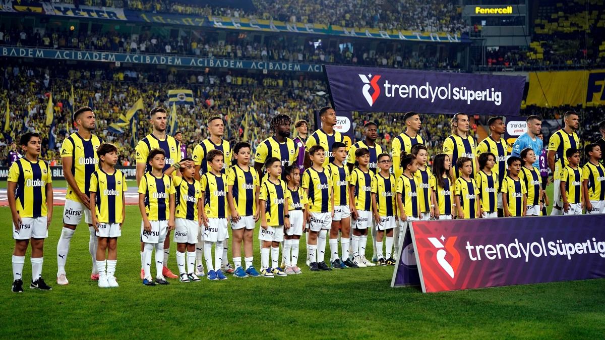 Milli ara sonras youn fikstr! Fenerbahe 22 gnde 6 ma oynayacak