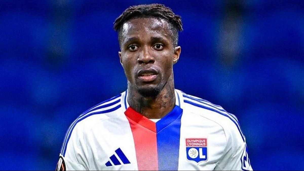 te Lyon'da Wilfried Zaha ile ilgili son durum