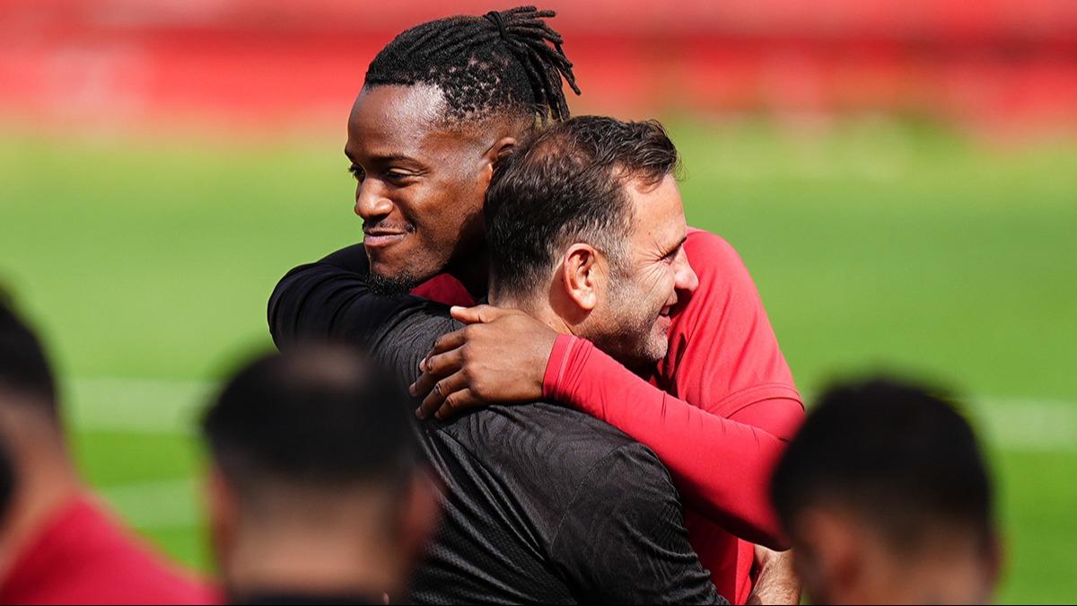 Michy Batshuayi'den Okan Buruk itiraf! ''3-4 sezondur konuuyorduk''