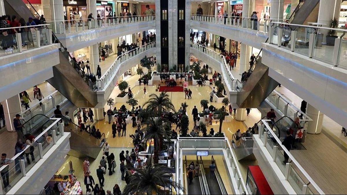 zmir'deki AVM'de bakl saldr deheti!  15 yandaki ocuklar gvenlii hedef ald 