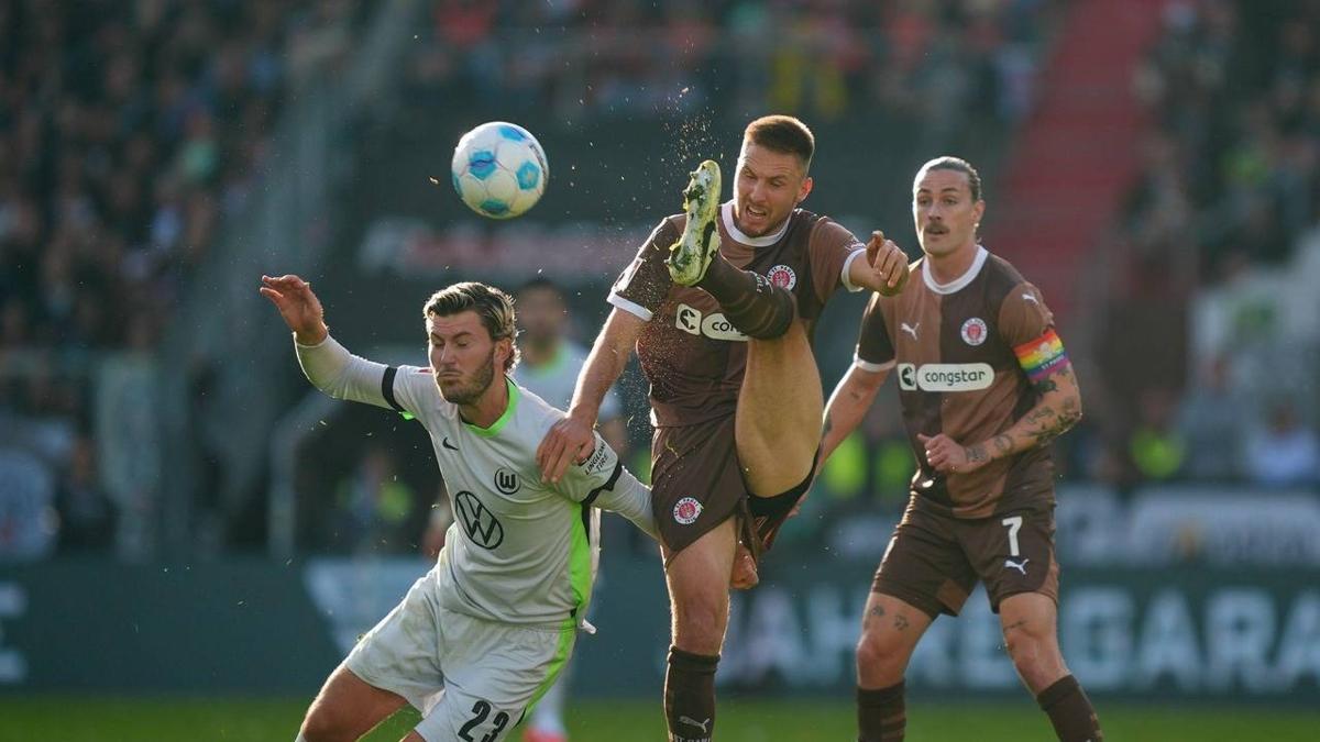 St. Pauli ile Wolfsburg sessizlii bozamad