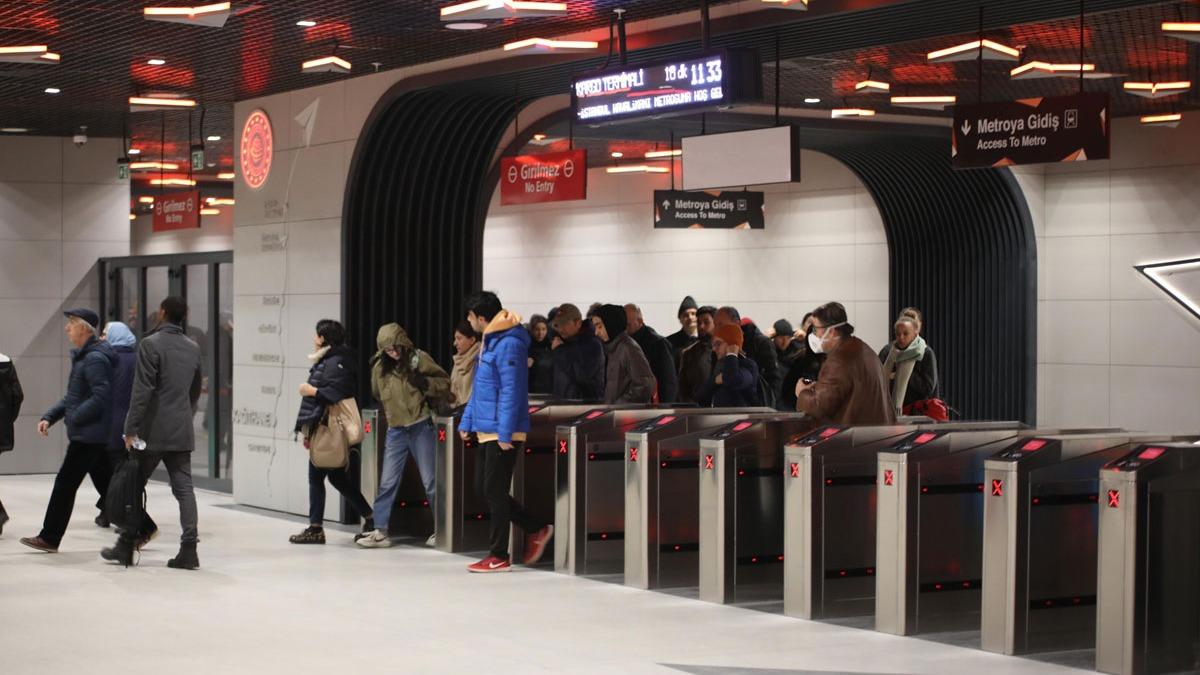 Gayrettepe-stanbul Havaliman-Arnavutky metro hattnda yolcu rekoru