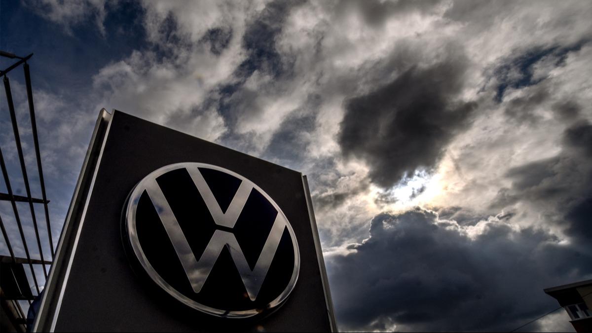 Almanya'da 'Volkswagen' depremi! Fabrikalar kapatp iileri karacak