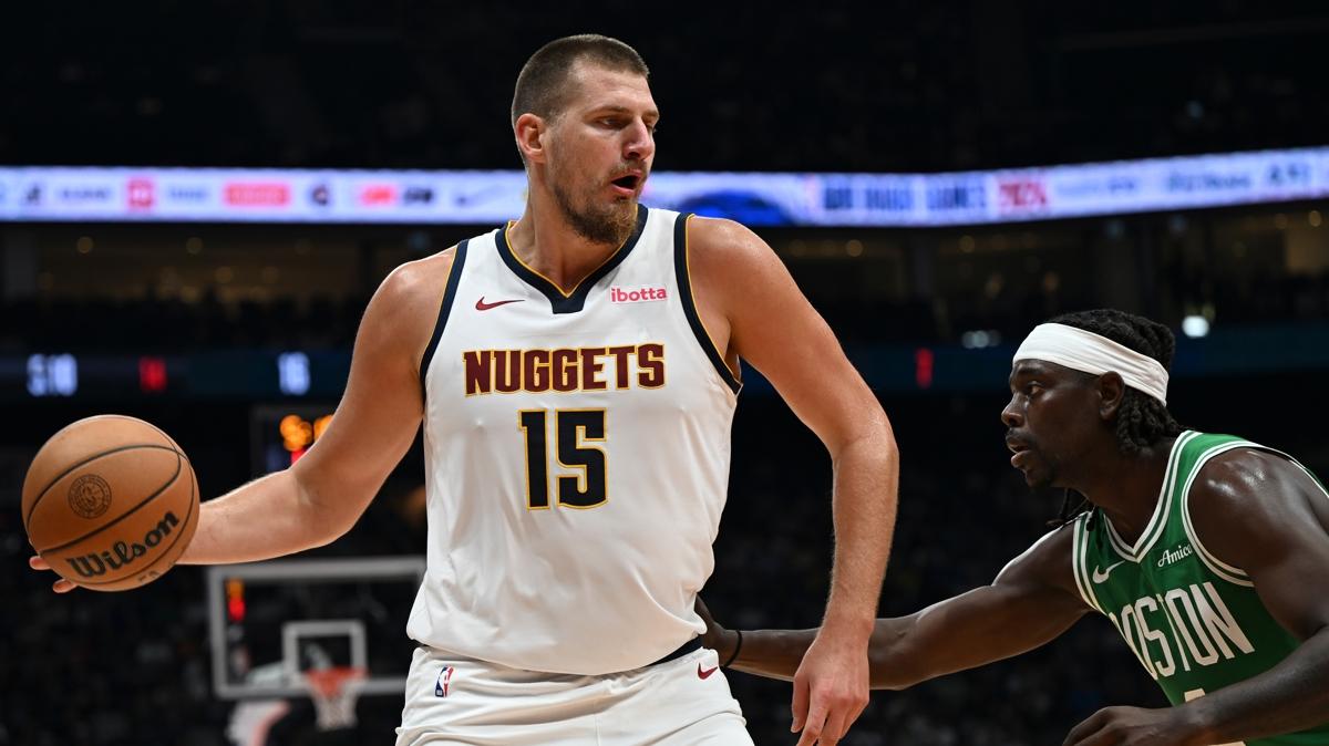Nikola Jokic'ten NBA tarihine geen performans