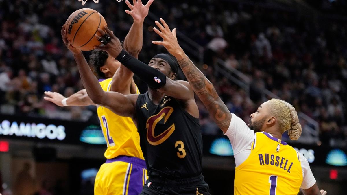 Lakers' deviren Cleveland Cavaliers sezona 5'te 5 ile balad