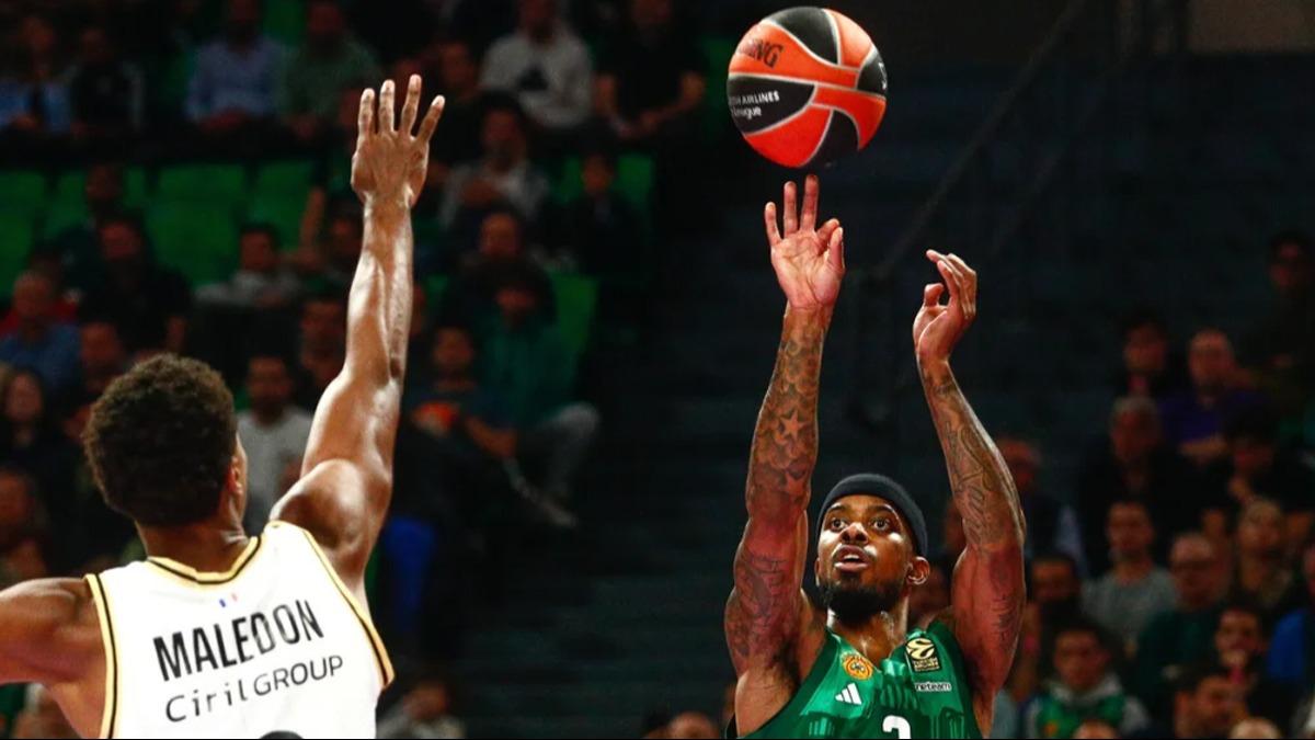 Panathinaikos, evinde farka gitti