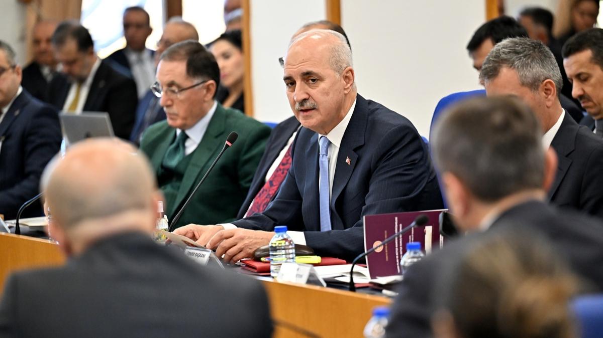 TBMM Bakan Kurtulmu'tan yeni anayasa mzakereleri iin ilk 4 madde aklamas