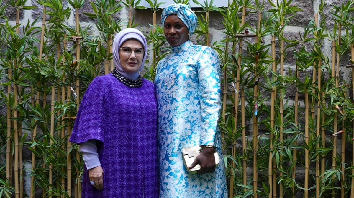 Emine Erdoan'dan Senegal Cumhurbakan Fay ve einin ziyaretine ilikin paylam