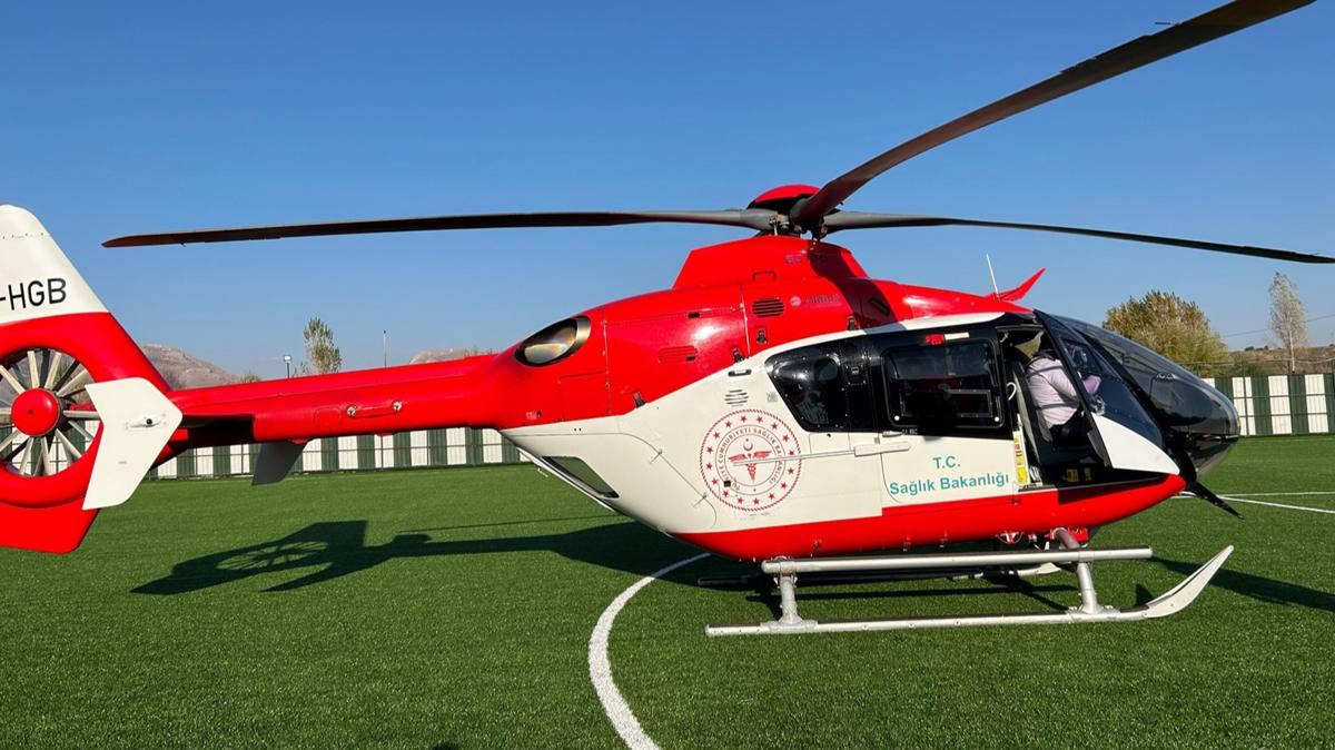 Ambulans helikopter boazna fndk taklan bebek iin havaland