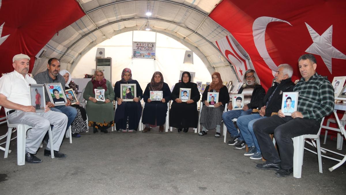 Diyarbakr annelerinin evlat nbeti kararllkla devam ediyor: HDP olumu nasl gtrdyse yle de getirsin