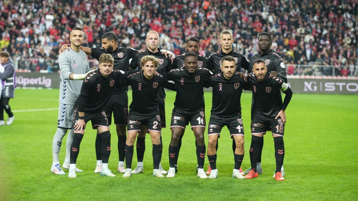 Samsunspor zirveden kopmak istemiyor