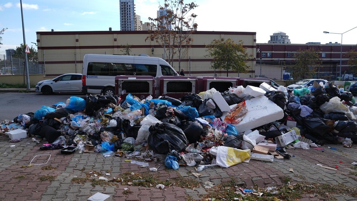 stanbul'da 90'lar anmsatan grnt! Vatanda ''Camlarmz aamyoruz'' dedi