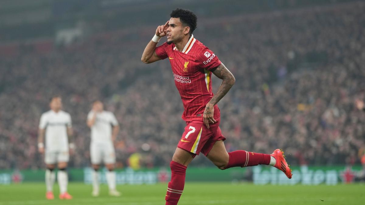 Luis Diaz hat-trick yapt, Liverpool 3 puan kapt