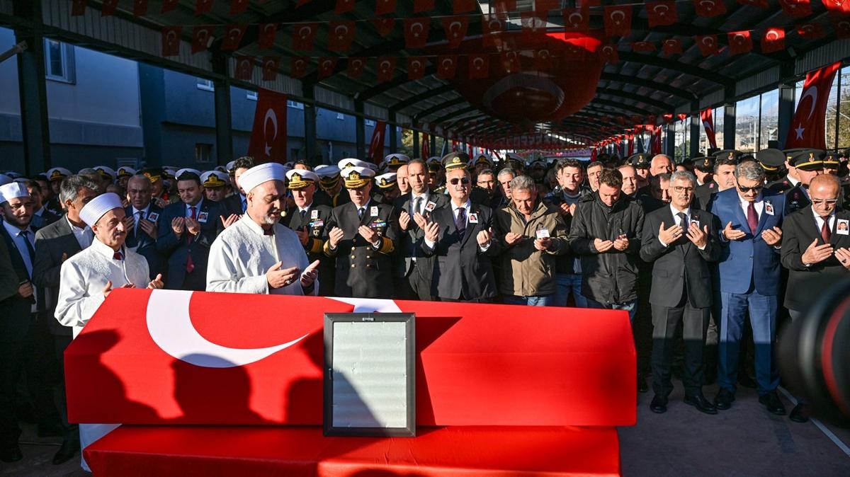 ehit Deniz Temen z iin Adana'da tren dzenlendi