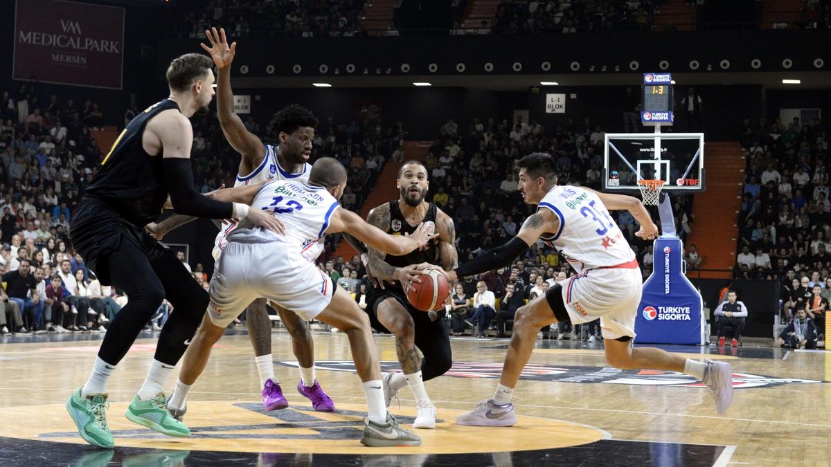 Anadolu Efes'ten 6'da 6