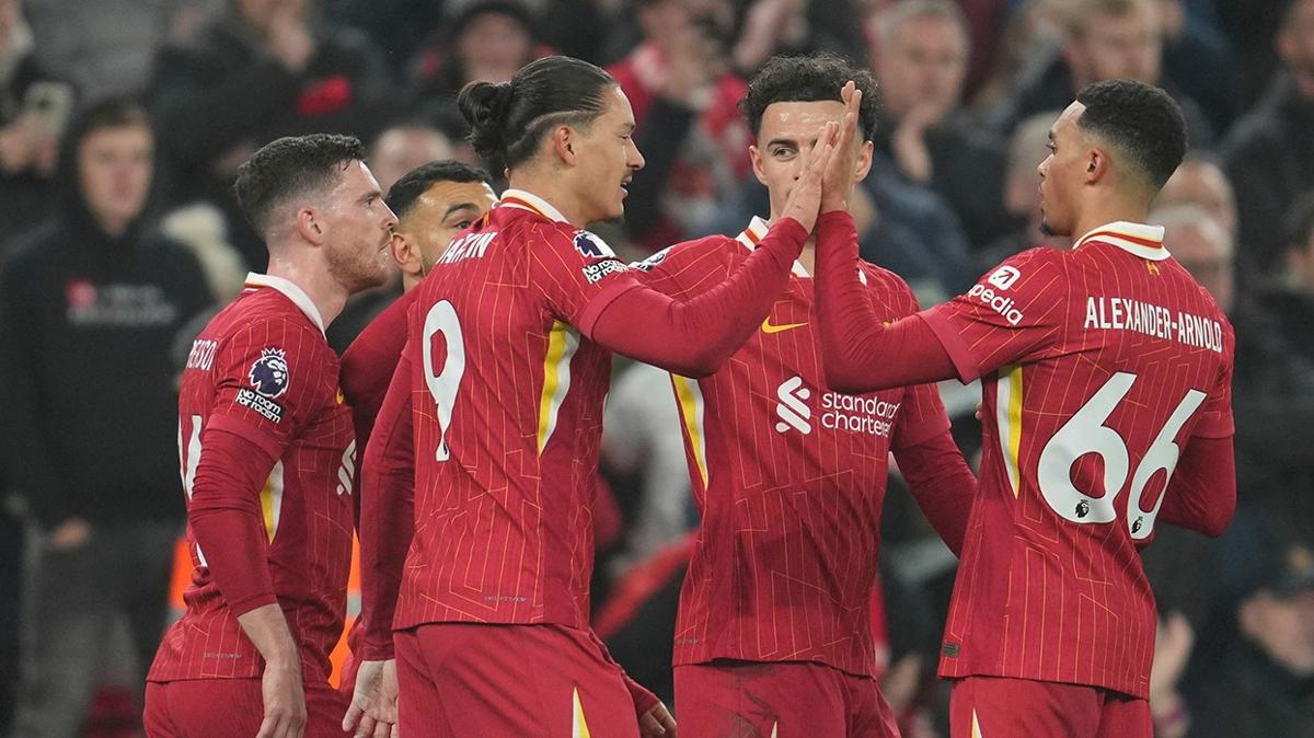 Liverpool'dan zirve yarnda kritik 3 puan